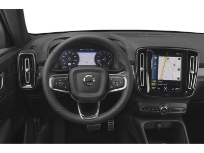 2021 Volvo XC40 R-Design