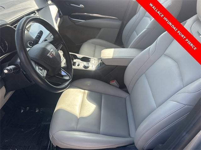 2023 Cadillac XT4 Luxury