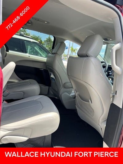 2019 Chrysler Pacifica Touring L