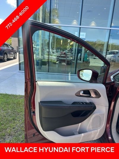 2020 Chrysler Pacifica Touring L Plus