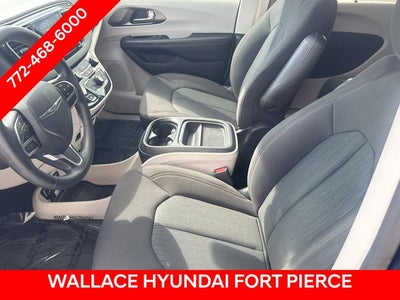 2020 Chrysler Pacifica Touring