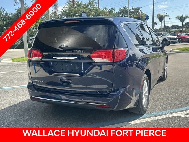 2020 Chrysler Pacifica Touring