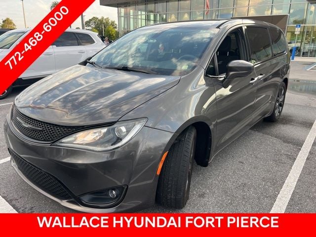 2018 Chrysler Pacifica Touring Plus