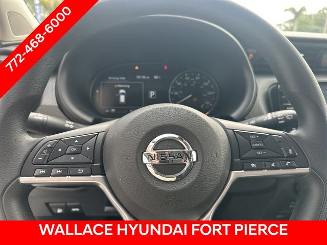 2021 Nissan Kicks SV