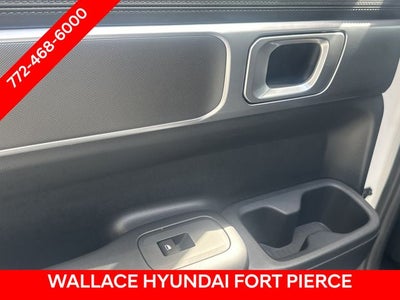 2025 Hyundai Santa Fe SE