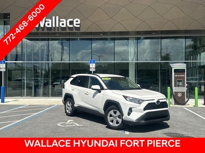 2020 Toyota RAV4 XLE