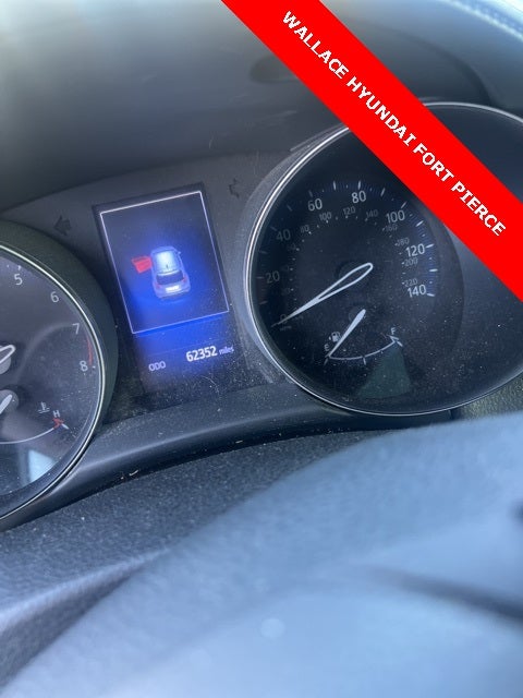 2018 Toyota C-HR XLE Premium