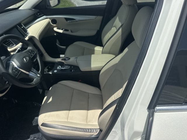2021 INFINITI QX50 ESSENTIAL