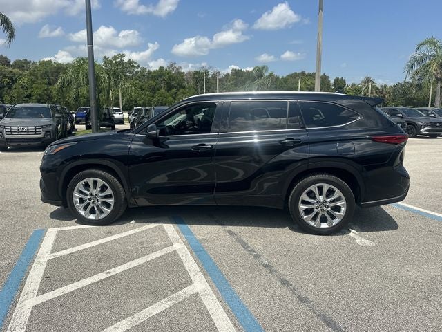 2022 Toyota Highlander Limited