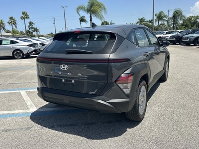 2025 Hyundai Kona SE