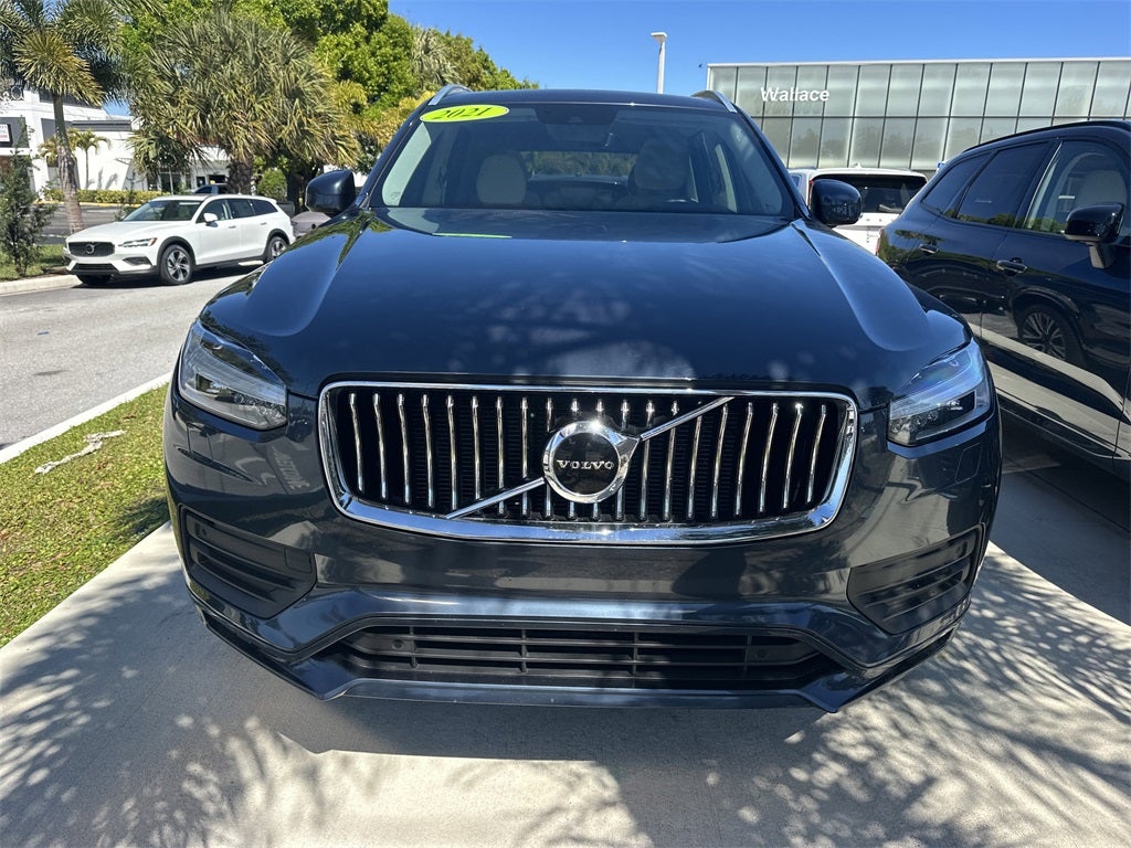 2021 Volvo XC90 T5 Momentum