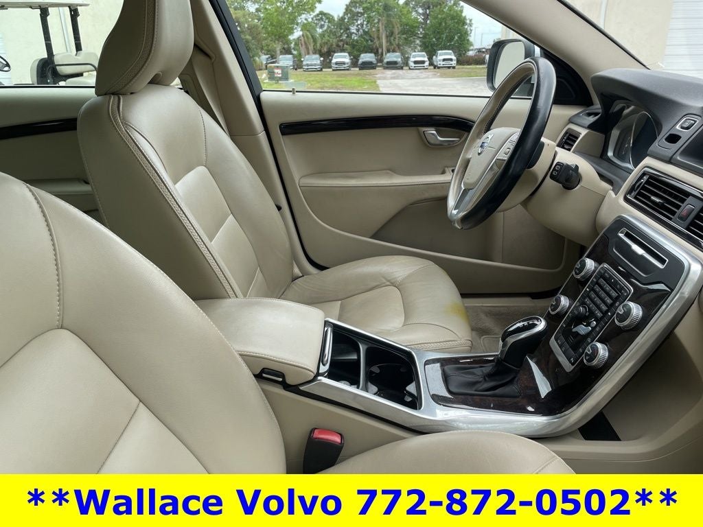 2015 Volvo XC70 T5 Premier