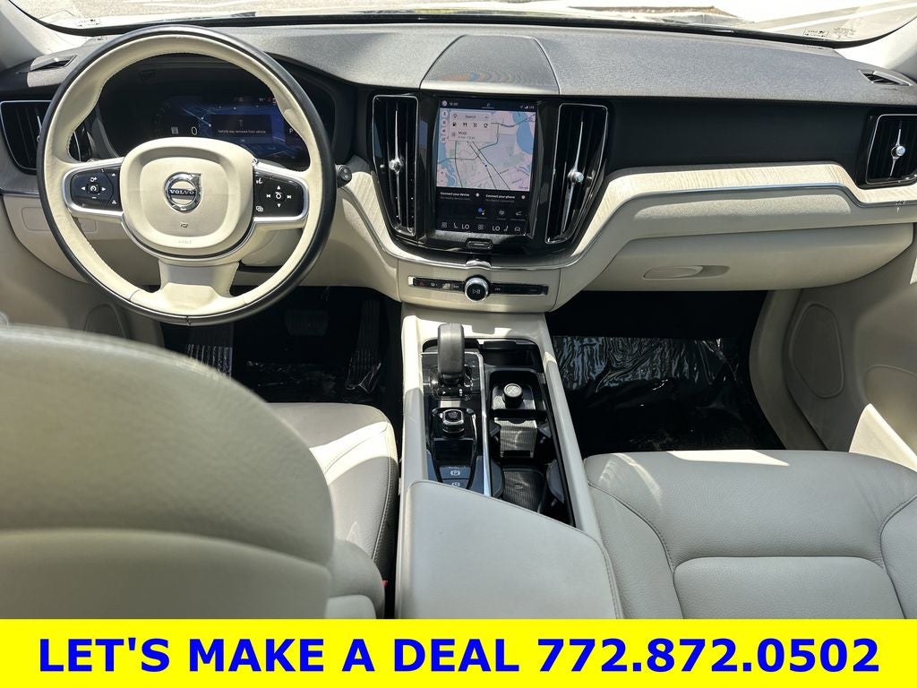 2023 Volvo XC60 B5 Plus Bright Theme