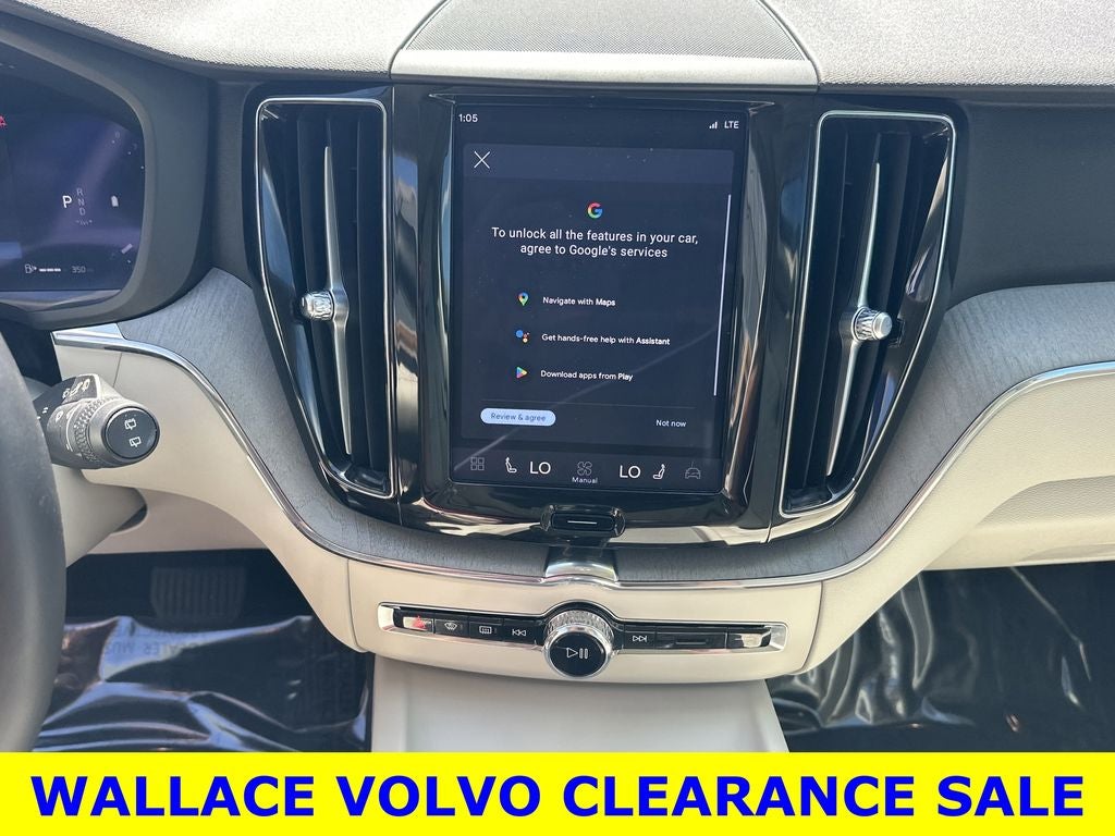 2024 Volvo XC60 B5 Plus Dark Theme