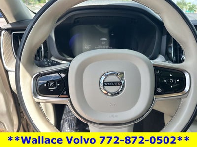 2024 Volvo XC60 B5 Plus Dark Theme