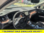 2024 Volvo XC60 B5 Ultimate Dark Theme