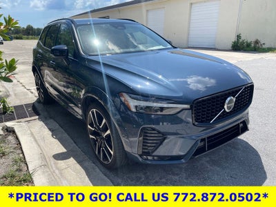 2024 Volvo XC60 B5 Ultimate Dark Theme