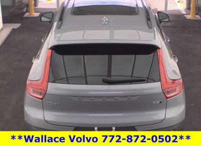 2026 Volvo XC40 B5 Plus