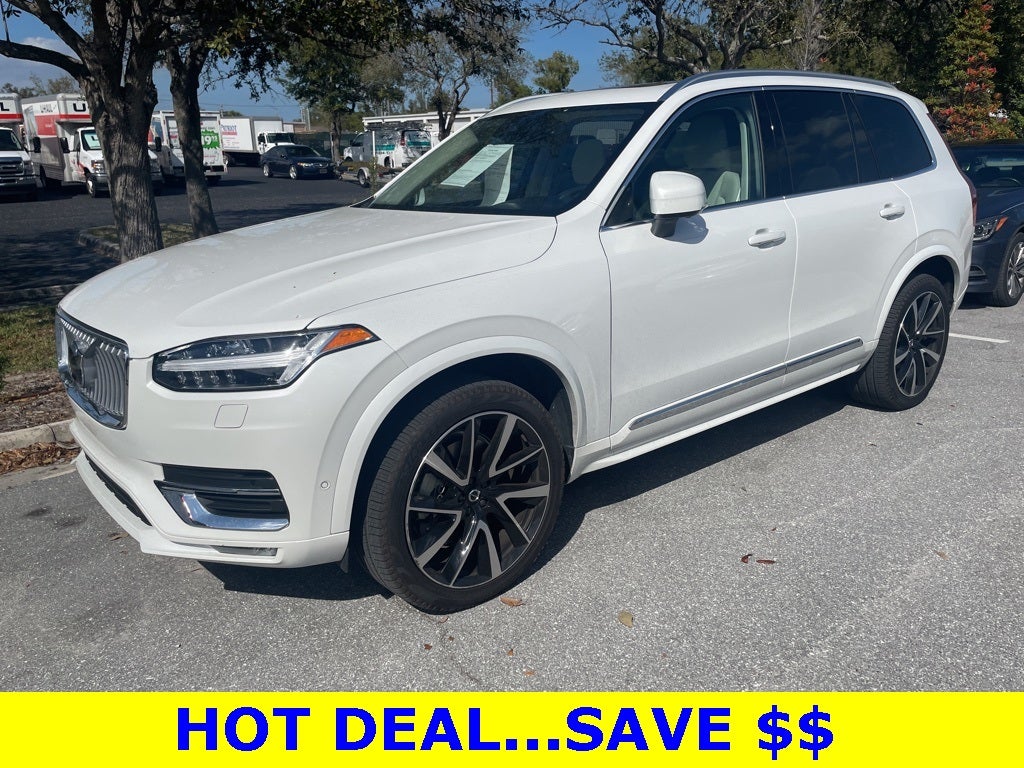 2025 Volvo XC90 B5 Plus