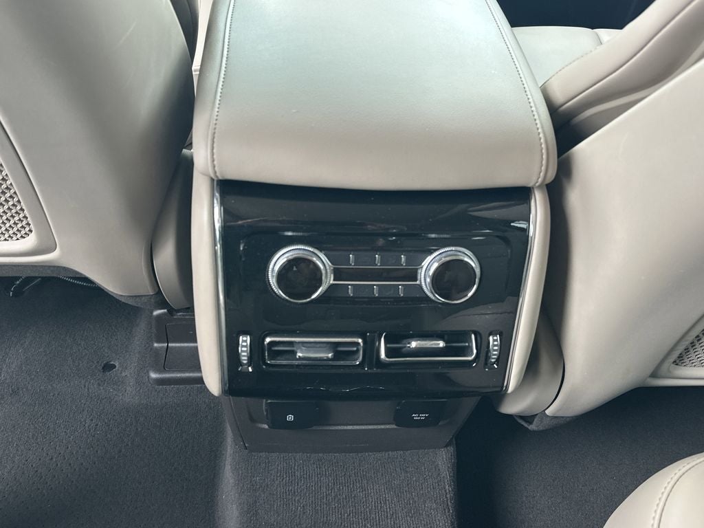 2023 Lincoln Aviator Standard