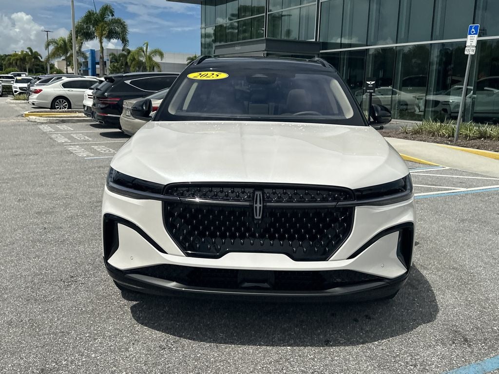 2025 Lincoln Nautilus Reserve
