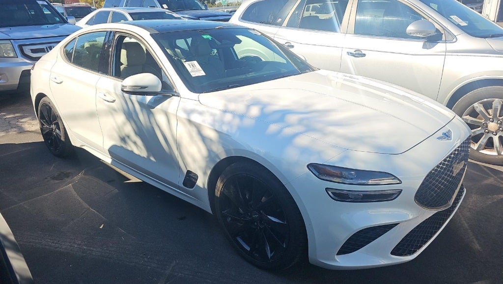 2023 Genesis G70 2.0T