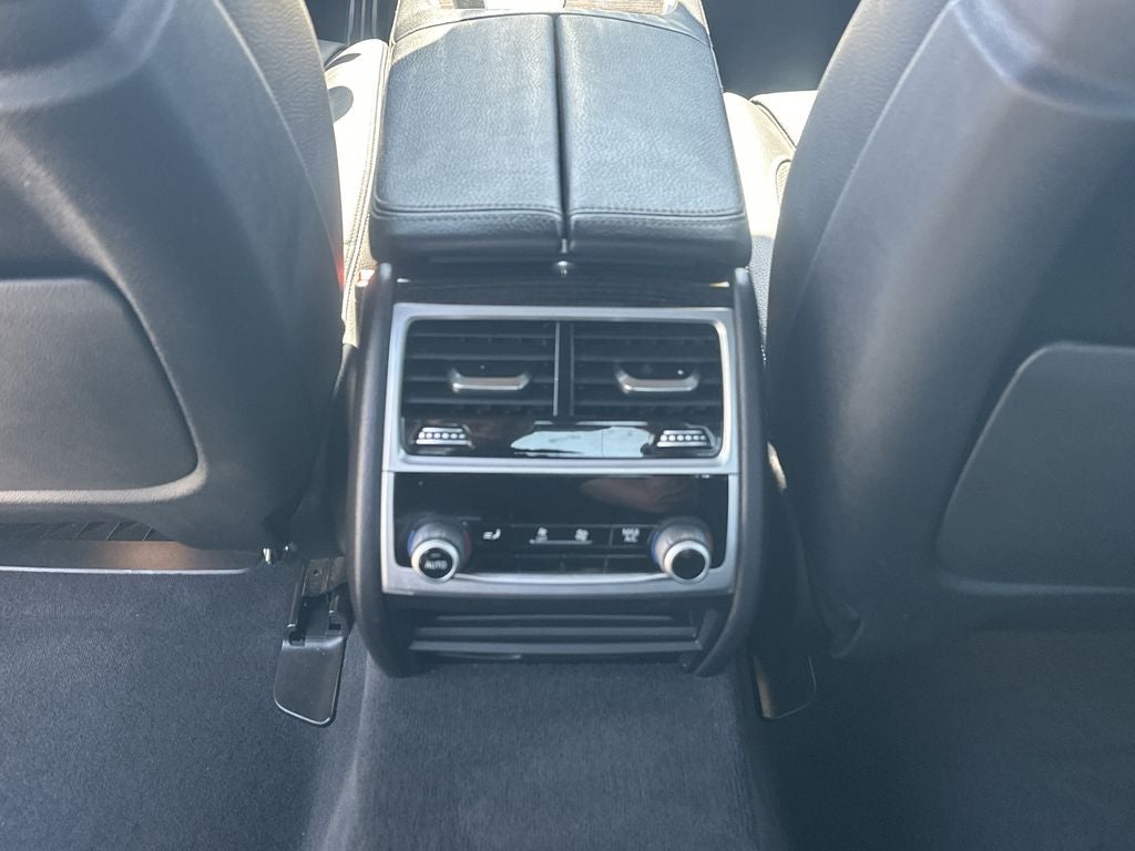 2021 BMW 7 Series 740i