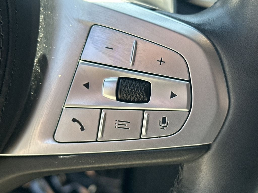 2021 BMW 7 Series 740i