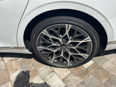 2026 Genesis G90 3.5T E-SC MHEV