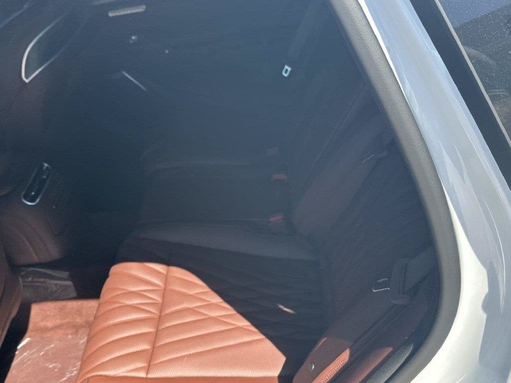 2026 Genesis G90 3.5T E-SC MHEV