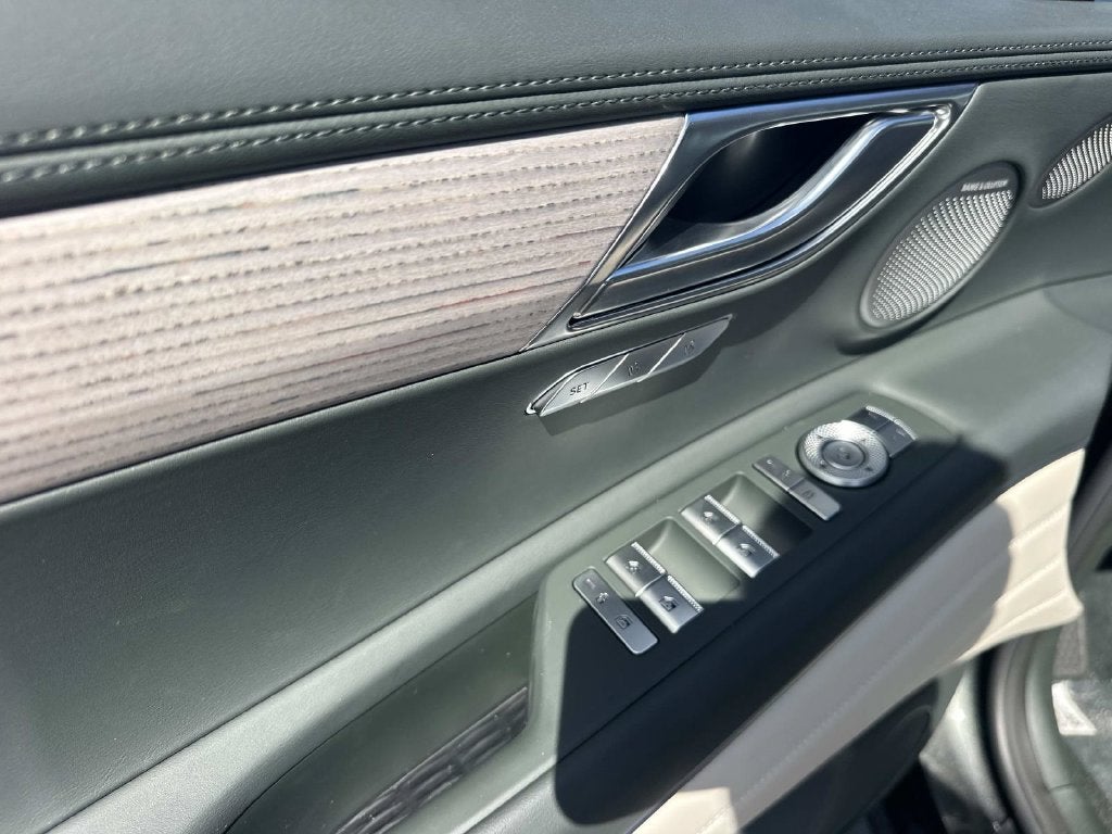 2027 Genesis GV80 2.5T ADVANCED