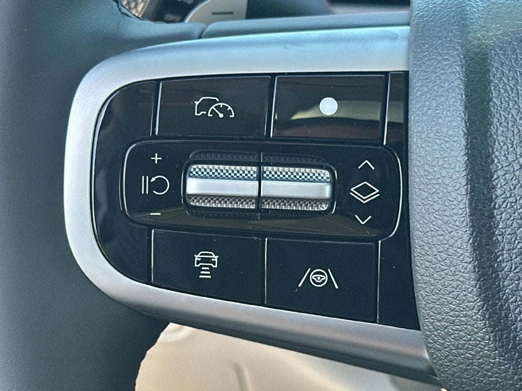 2027 Genesis GV80 2.5T ADVANCED