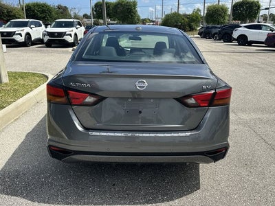 2021 Nissan Altima 2.5 SV