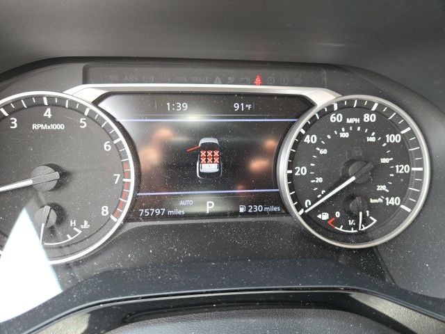 2023 Nissan Pathfinder SL