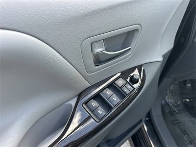 2020 Toyota Sienna XLE