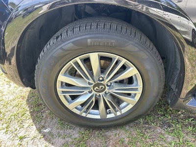 2019 INFINITI QX80 LUXE