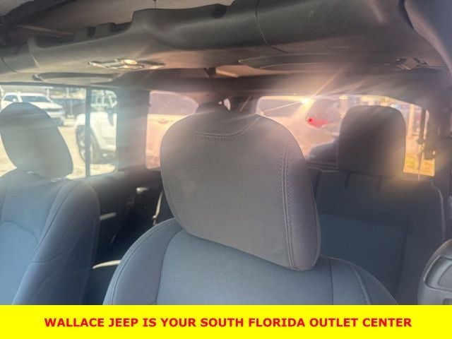 2022 Jeep Wrangler Unlimited Willys