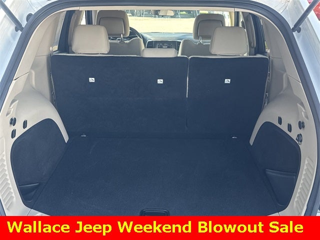 2018 Jeep Grand Cherokee Laredo E