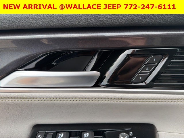 2024 Jeep Wagoneer L Base
