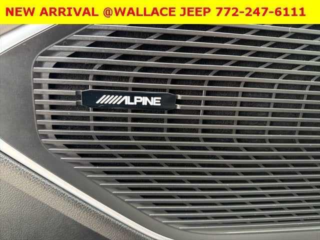 2024 Jeep Wagoneer L Base