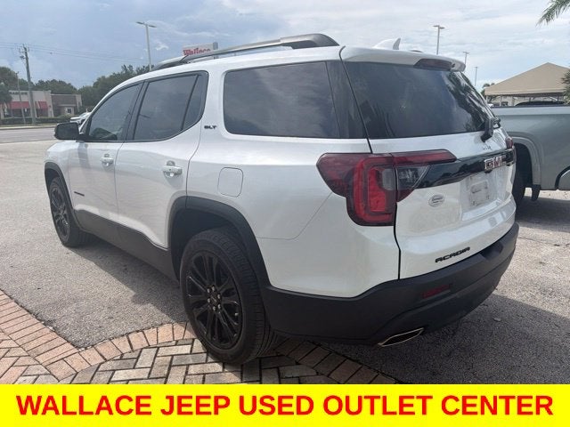 2023 GMC Acadia SLT