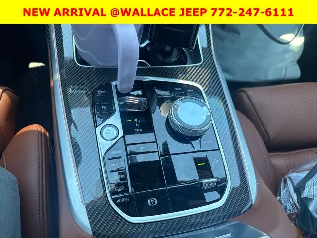 2025 BMW X7 M60i