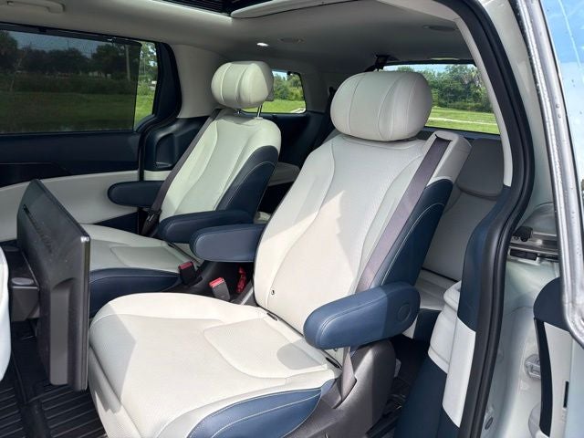 2025 Kia Carnival SX Prestige
