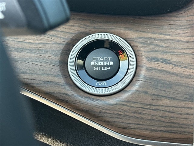 2022 Jeep Grand Cherokee L Summit