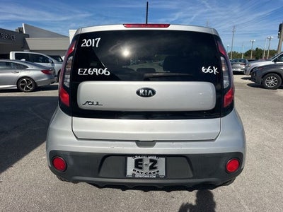 2017 Kia Soul Base