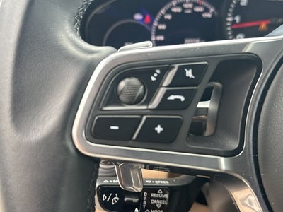 2022 Porsche Cayenne Base