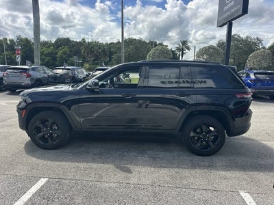 2022 Jeep Grand Cherokee Altitude