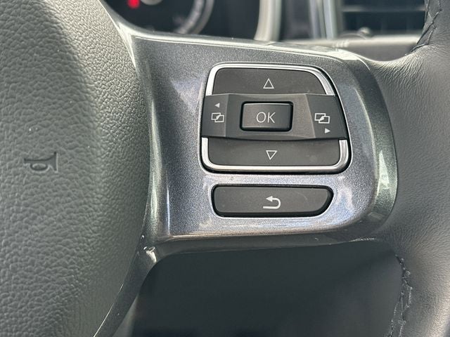 2016 Volkswagen Beetle 1.8T SEL