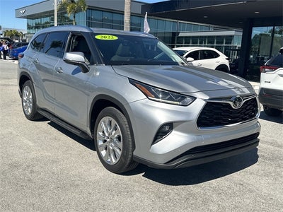 2023 Toyota Highlander L