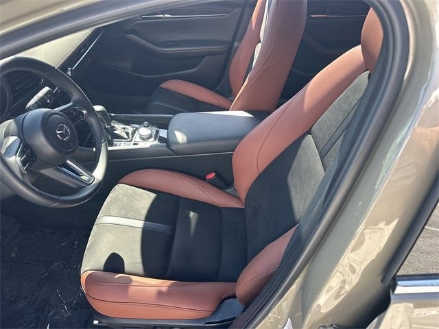 2024 Mazda Mazda3 2.5 Carbon Turbo